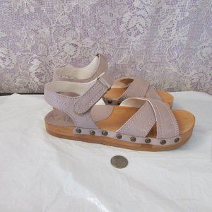 Kalso Leather Pale Lilac Serene Womens Sandals size 7